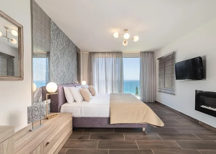 فيلة Niki's - Luxury Seaview Villa!