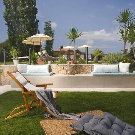 Niki's - Luxury Seaview Villa!